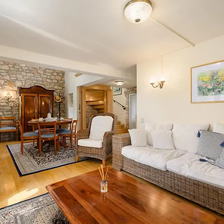 Ferienhaus Annette *